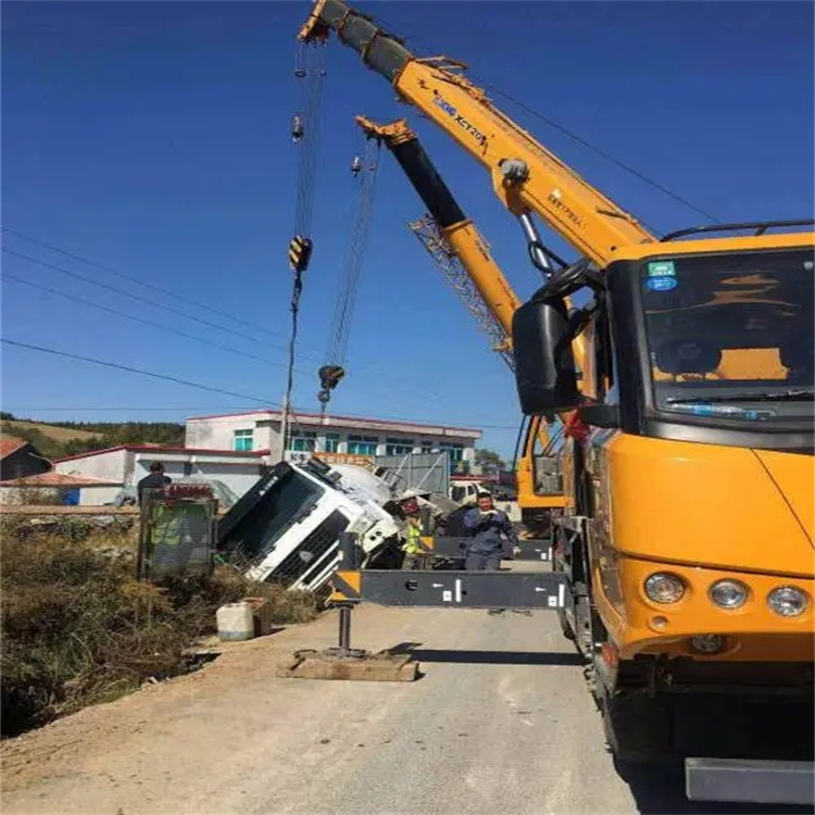 新化吊车道路救援多少钱