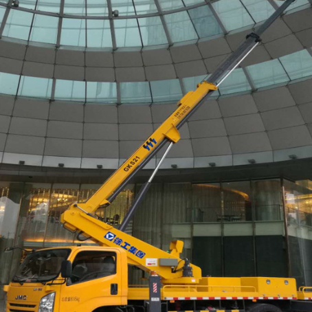 新化附近高空作业车租赁｜安全设备租赁｜高空安装|工程定制化方案｜亿立达设备租赁